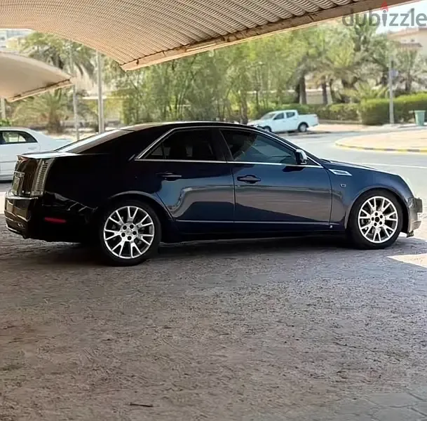 كاديلاك CTS 2008